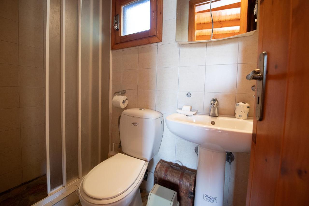 Aliki Guest House Éjo Kültér fotó