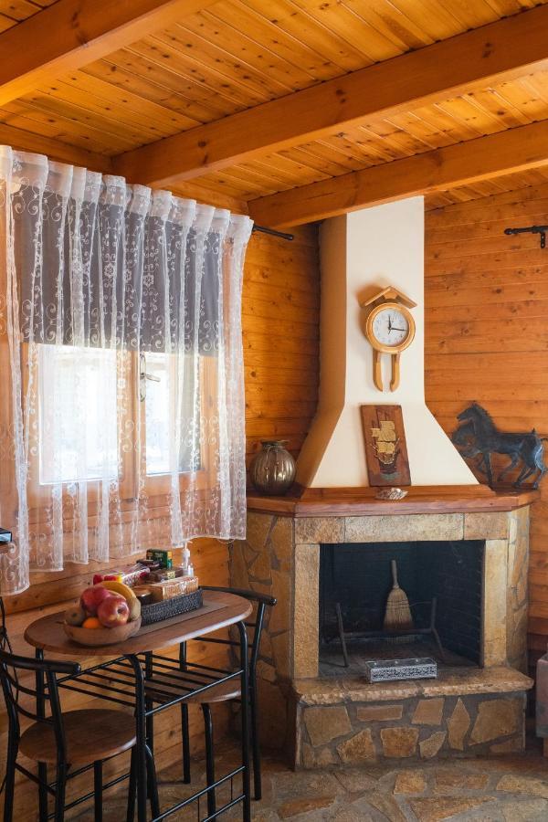 Aliki Guest House Éjo Kültér fotó